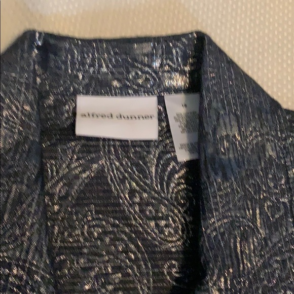 Jacket - Picture 2 of 3